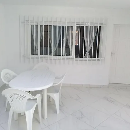 Apartamento Canaria Apartment *